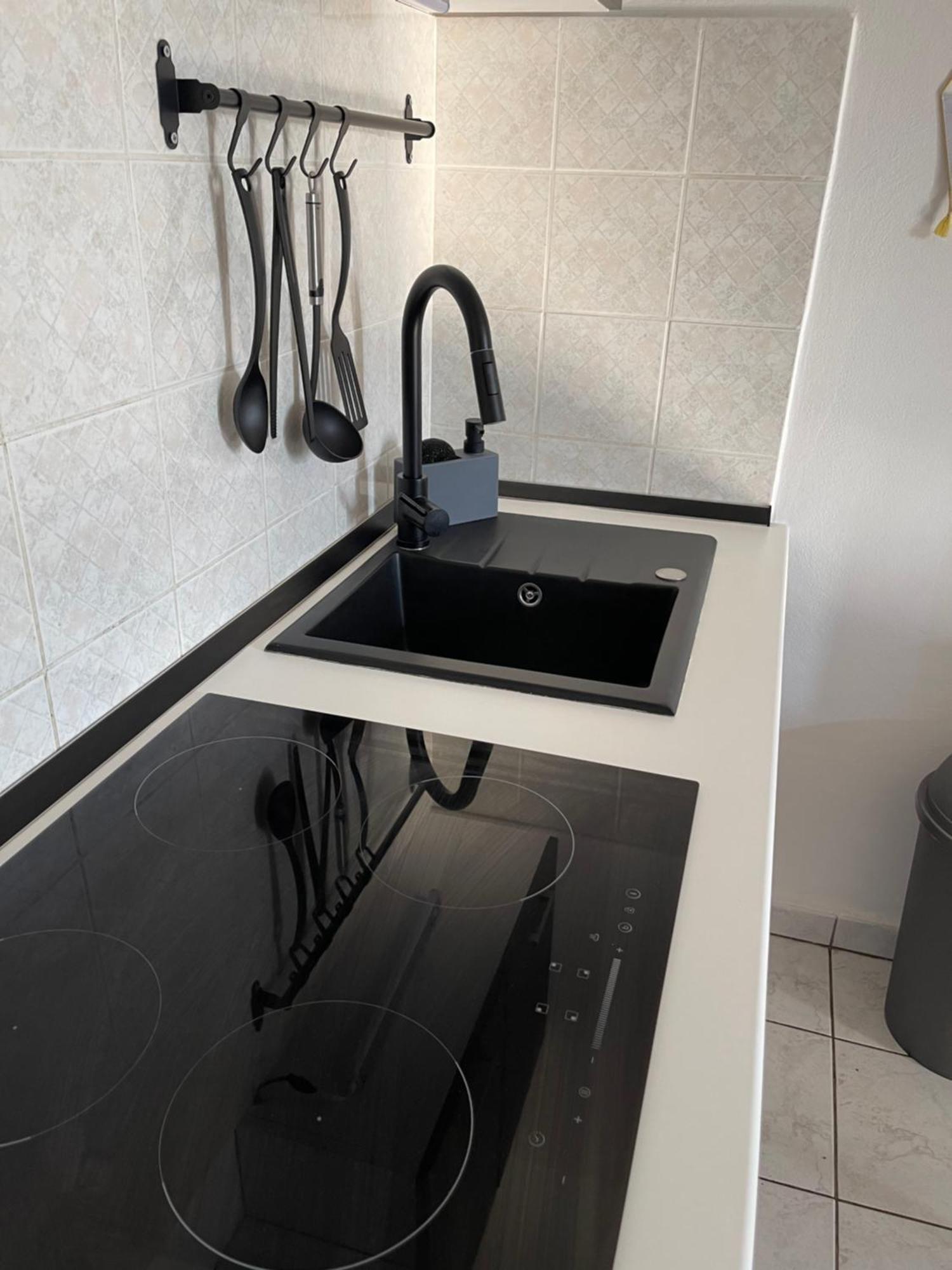 Apartman Hrusta 茨里克韦尼察 外观 照片