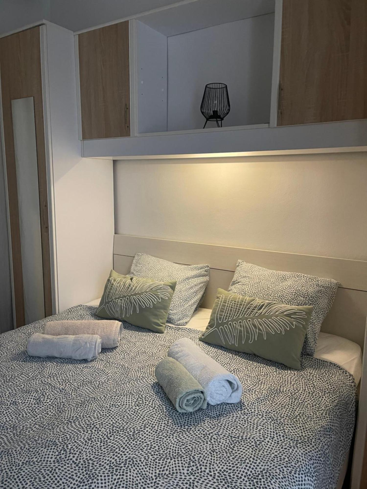 Apartman Hrusta 茨里克韦尼察 外观 照片